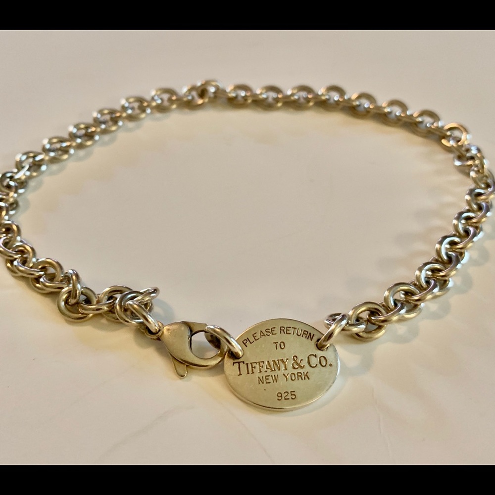 Tiffany and co return to Tiffany tag choker